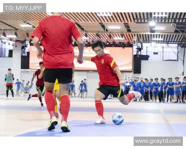 中国足球国青队奋勇拼搏迎接新挑战力争在国际赛场上崭露头角